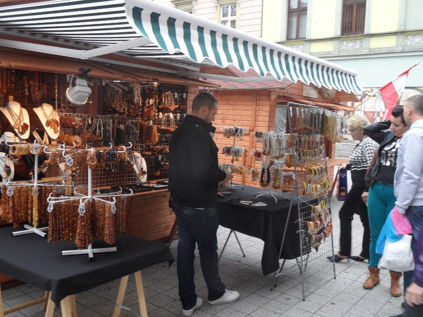 Jarmark w Rybniku: Co można kupić na stoiskach?