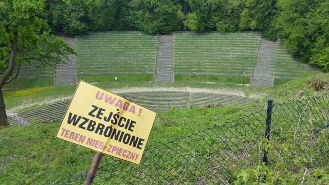 Starostwo już trzykrotnie rozpisywało przetarg na remont, bezskutecznie.