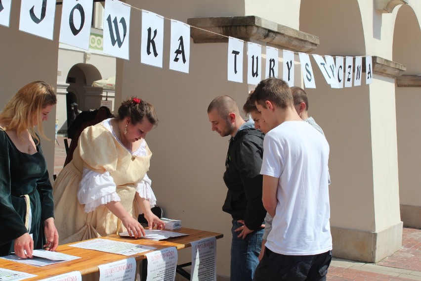 III Turystyczna Majówka w Zamościu. Stowarzyszenie Turystyka z Pasją pokazalo Stare Miasto (ZDJĘCIA)