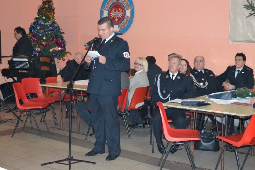 Nowy Dwór Gdański. Strażacy - ochotnicy z powiatu nowodworskiego spotkali się na wspólnej Wigilii