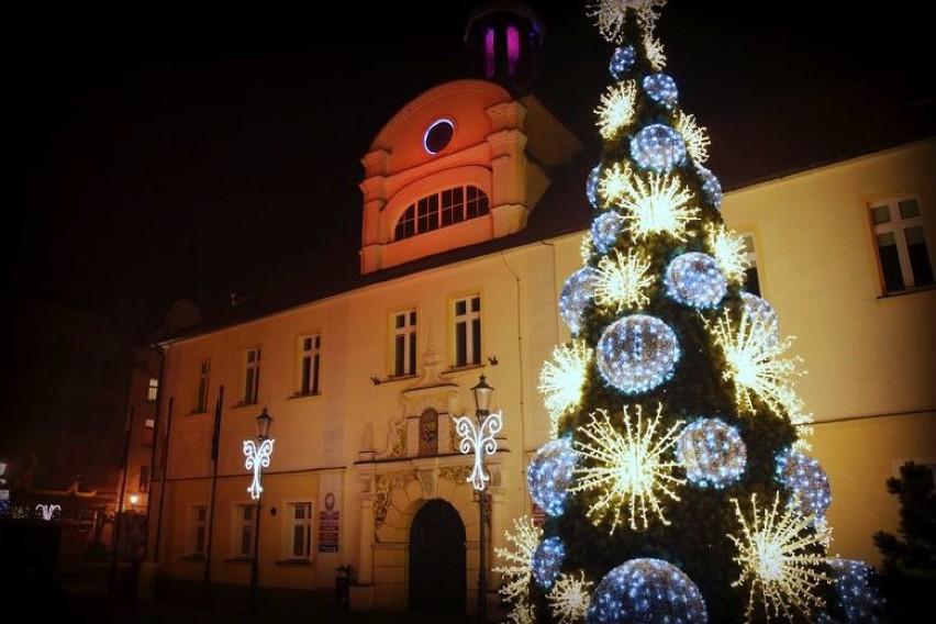 Świąteczne iluminacje w Żarach, Żaganiu i innych miastach