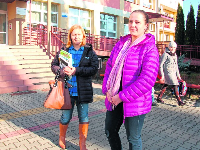 -&nbsp;Jesteśmy przeciwko przekształceniu gimnazjum w szkołę niepubliczną, bo przez to odejdą najlepsi nauczyciele i obniży się poziom nauczania - przekonują Katarzyna Kolbusz (z lewej) i Dagmara Dychtoń