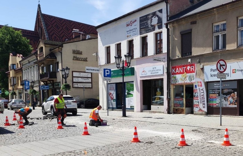 Na Rynku w Oświęcimiu rozpoczęły się przygotowania...