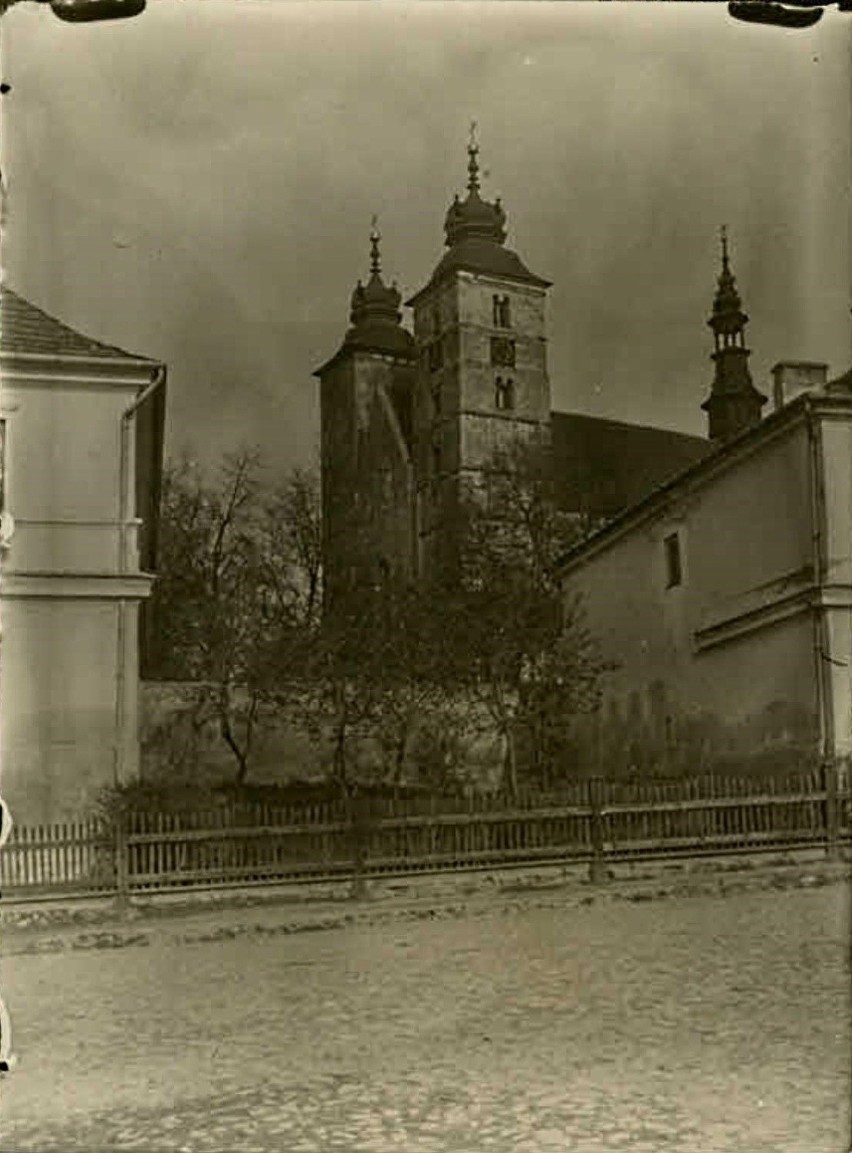 Lata 1915-1916 , Kolegiata św. Marcina