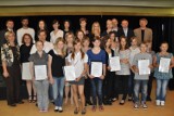 Ostrów: Młodzi dziennikarze zostali nagrodzeni podczas XX Regionalnego Konkursu Gazet Szkolnych