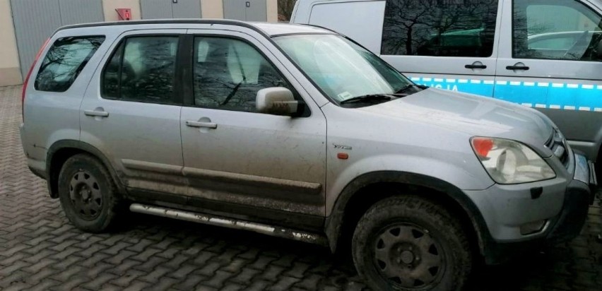 Policjanci z Lubska odzyskali kradziony samochód marki Honda...