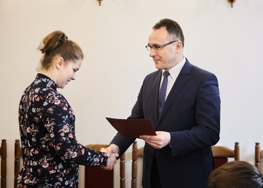Tomasz Matlakiewicz, burmistrz Przysuchy, pogratulował...