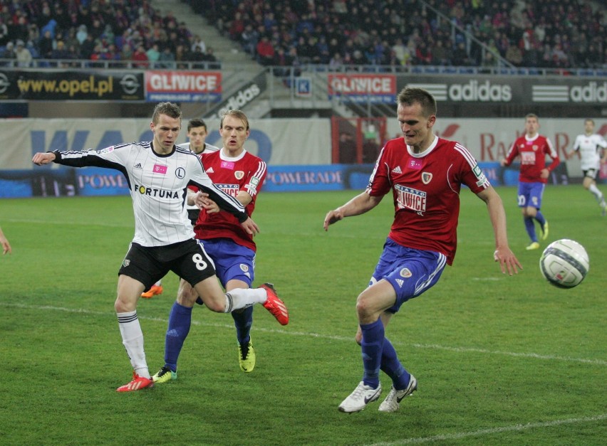 W niedzielę Legia zagra z Piastem na wyjeździe