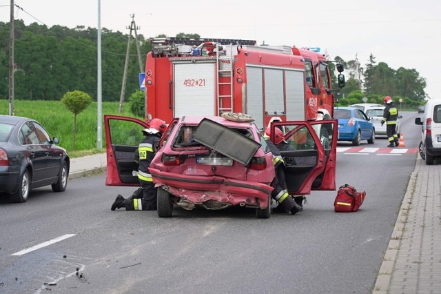 Według naszych nieoficjalnych informacji sprawca wypadku jechał pijany i pod wpływem narkotyków.