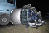 Tragiczny wypadek w gminie Rząśnia. Nie żyje 56-letni kierowca osobówki