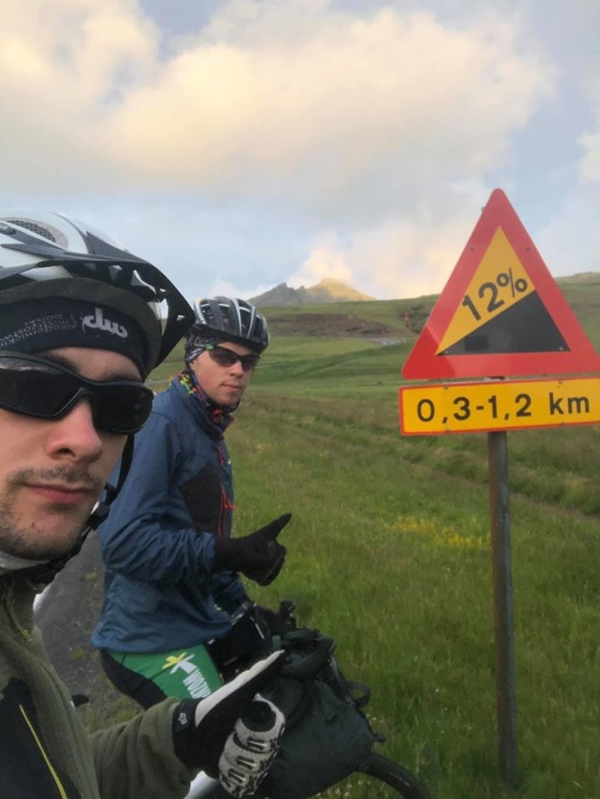 Dwaj studenci pochodzący z Jarosławia objechali Islandię na rowerach. Wrócili już do Polski