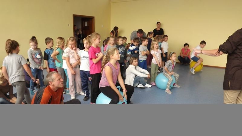 Gardeja: Sportowe spotkanie integracyjne w Zespole Szkół dla pierwszaków i rodziców [ZDJĘCIA]