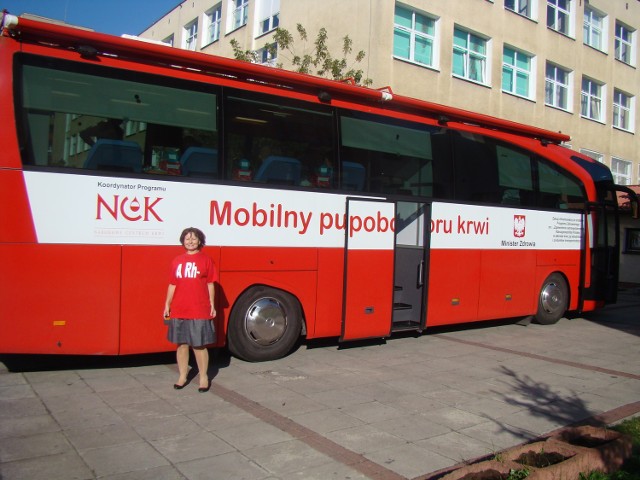 W Koninie stanie specjalny autobus do poboru krwi