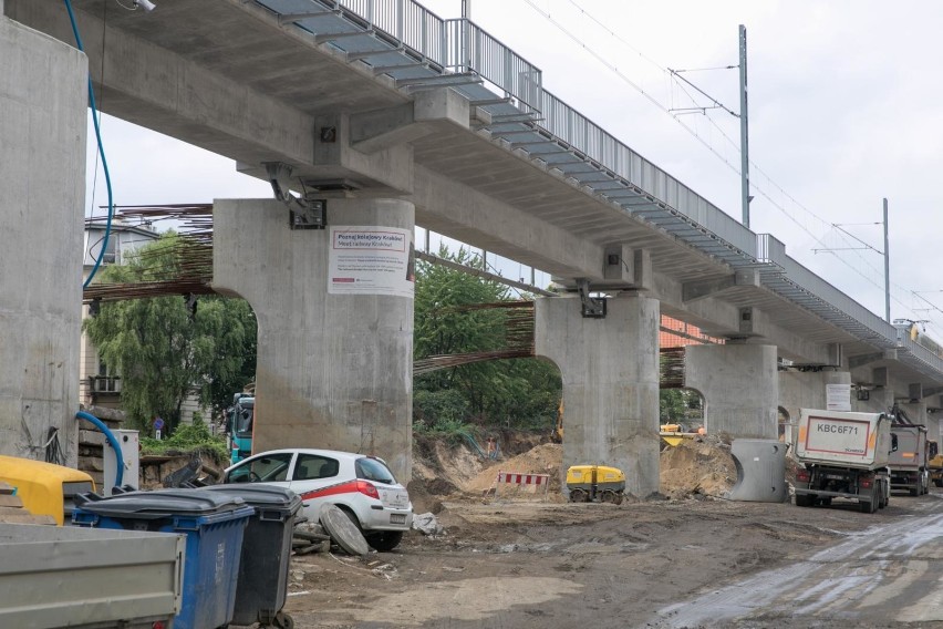 Kraków. Zdecydują co powstanie pod nową estakadą [ZDJĘCIA]