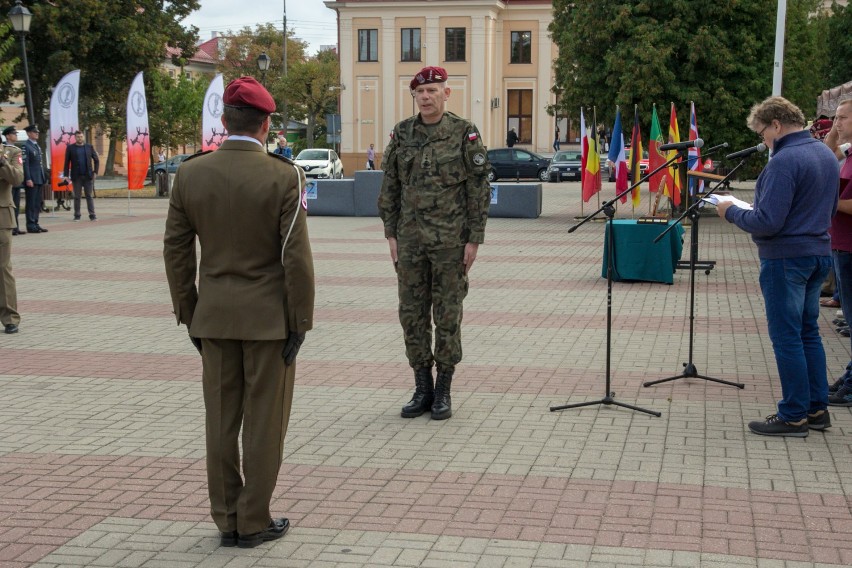 Polscy żołnierze bezkonkurencyjni w XXXVIII Międzynarodowym Wieloboju Spadochronowym [FOTO, WIDEO!]