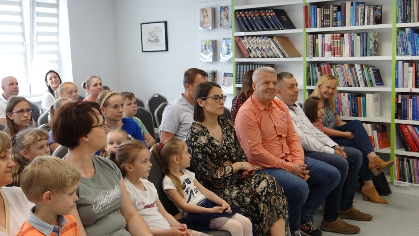 Oni czytali najwięcej! Gminna Biblioteka Publiczna w Dobrzycy rozstrzygnęła coroczny konkurs na najaktywniejszego czytelnika