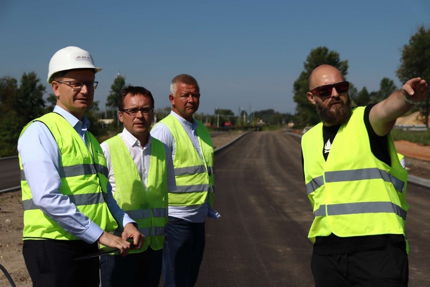 Kilka dni temu budowę wizytował prezydent miasta Krzysztof...