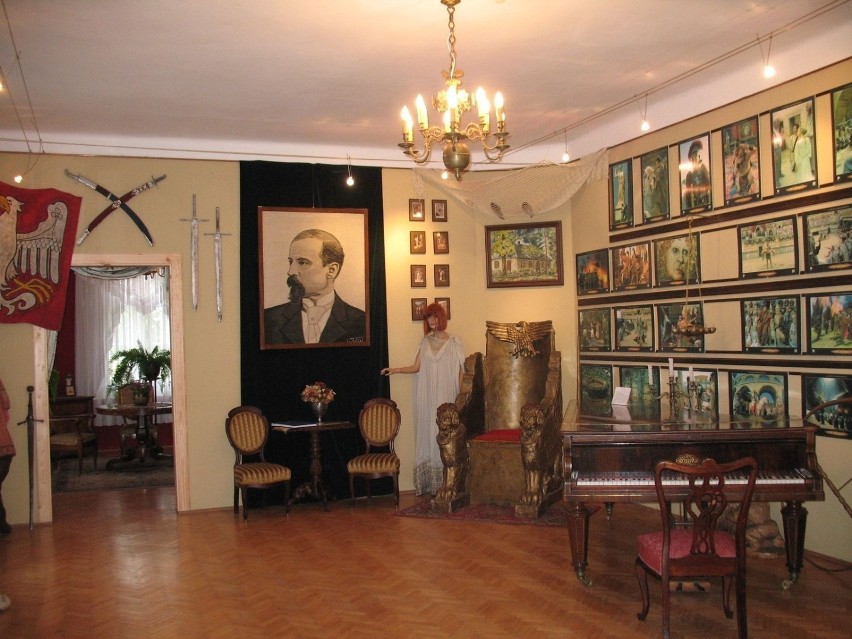 Muzeum Henryka Sienkiewicza w Woli Okrzejskiej. Stan z 2008...