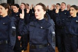 35 nowych policjantów złożyło ślubowanie w Komendzie Wojewódzkiej Policji Rzeszowie [ZDJĘCIA]