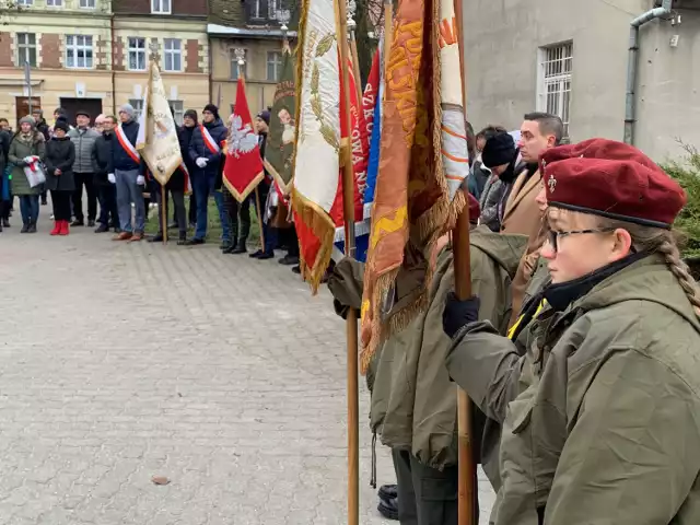 83. rocznica wysiedleń mieszkańców powiatu międzychodzkiego w czasie II wojny światowej. Uroczystości rocznicowe w Międzychodzie (11.12.2022).