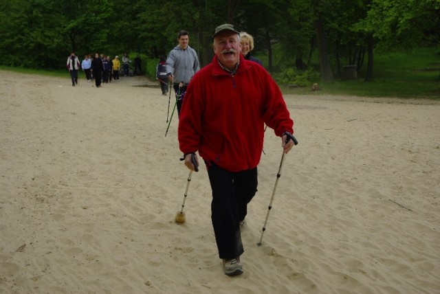 Henryk Kargul, prezes Towarzystwa Przyjaciół Lubniewic, miłośników nordic walking zachęca do odwiedzin jego gminy. - Szczególnie urokliwa jest trasa przez Uroczysko Lubniewsko - podpowiada.