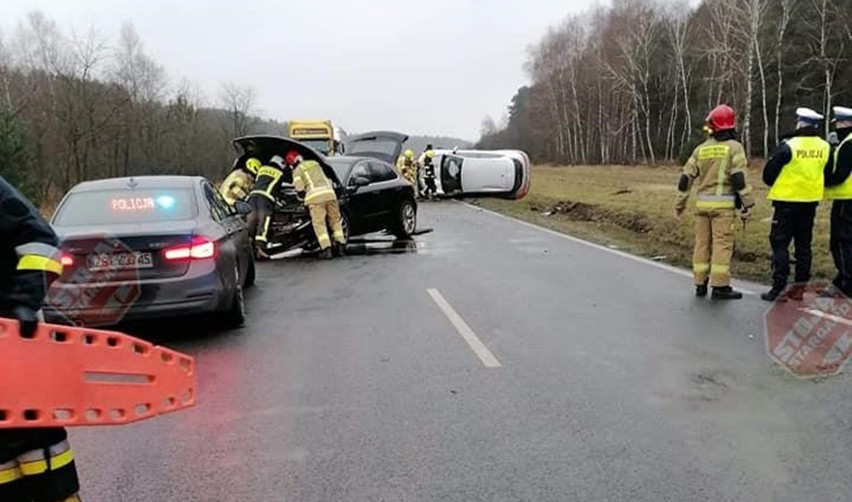 Wypadek na chociwelce. Porsche zderzyło się z renaultem 