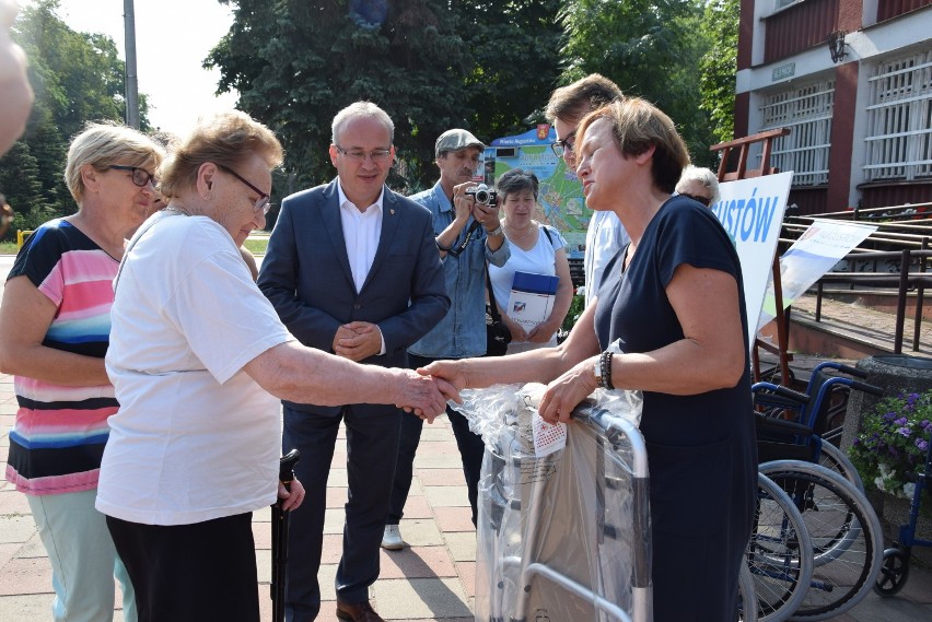 Augustów bez barier. Władze miasta biorą się za wysokie krawężniki