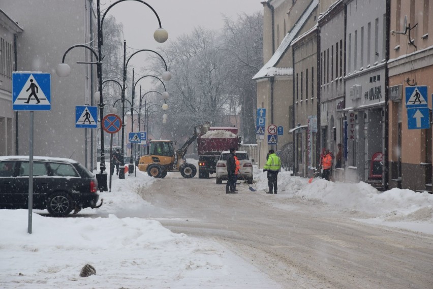 Tak wyglądał Wieluń w środę 10 lutego - dwa dni po wielkiej śnieżycy