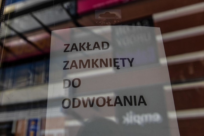Nowe obostrzenia rządu w Polsce z powodu koronawirusa