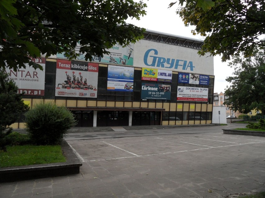Kultowe budynki w Słupsku: Hala Gryfia przy ul. Szczecińskiej [ZDJĘCIA]