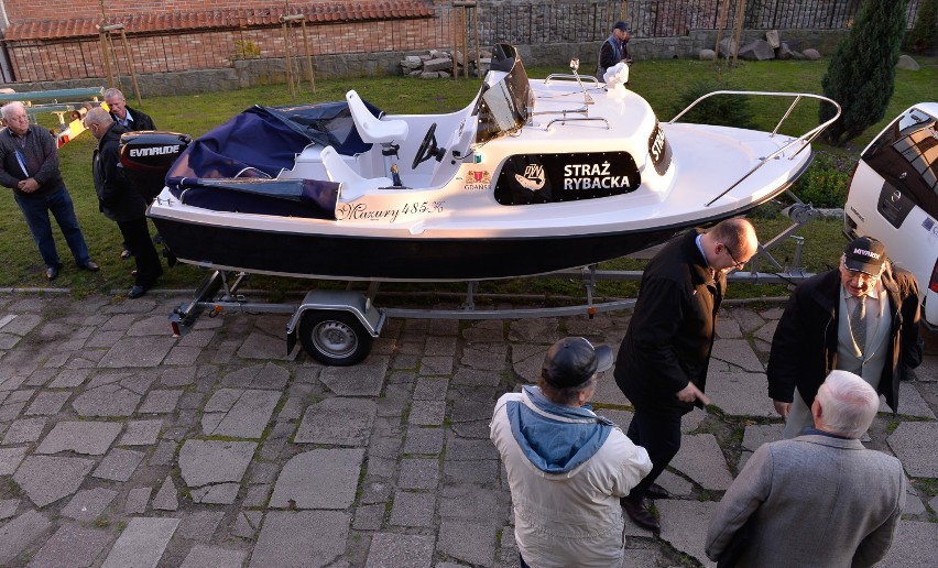 Straż Rybacka otrzymała od miasta nową łódź