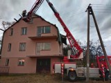 Po wichurach w Zduńskiej Woli i Łasku. Kilkadziesiąt  interwencji, nadal brak prądu