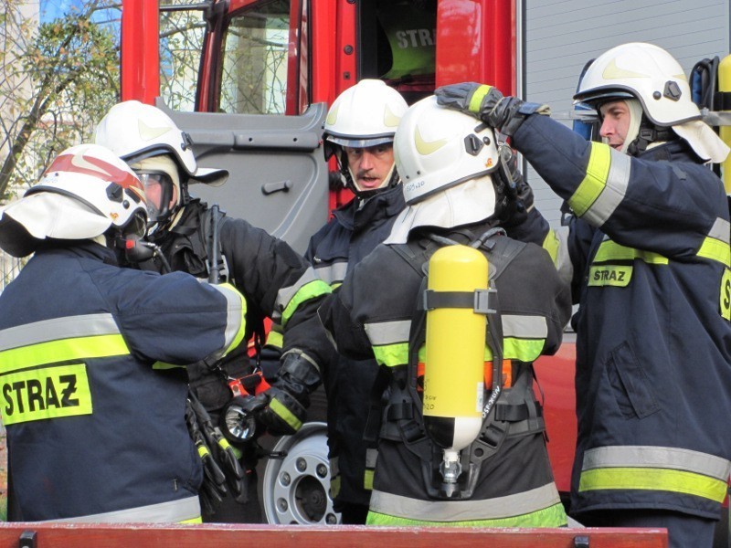 Strażacy z OSP, z terenu gminy Koszęcin, sprawdzili swoje umiejętności w siedzibie zespołu Śląsk