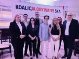 Koalicja Obywatelska i jej wieczór wyborczy. Niecierpliwe oczekiwanie na wyniki wyborów 