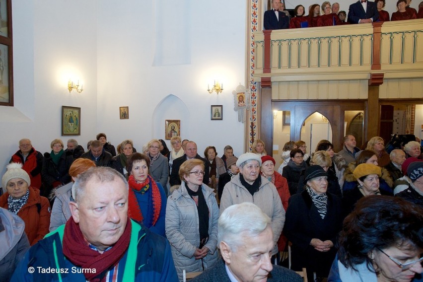 Pełna cerkiew prawosławna w Stargardzie podczas VI Przeglądu Pieśni Liturgicznej i Paraliturgicznej