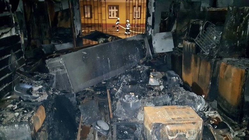 Dlaczego spłonęła galeria Hayduk w Żarach? Wciąż nie wiemy