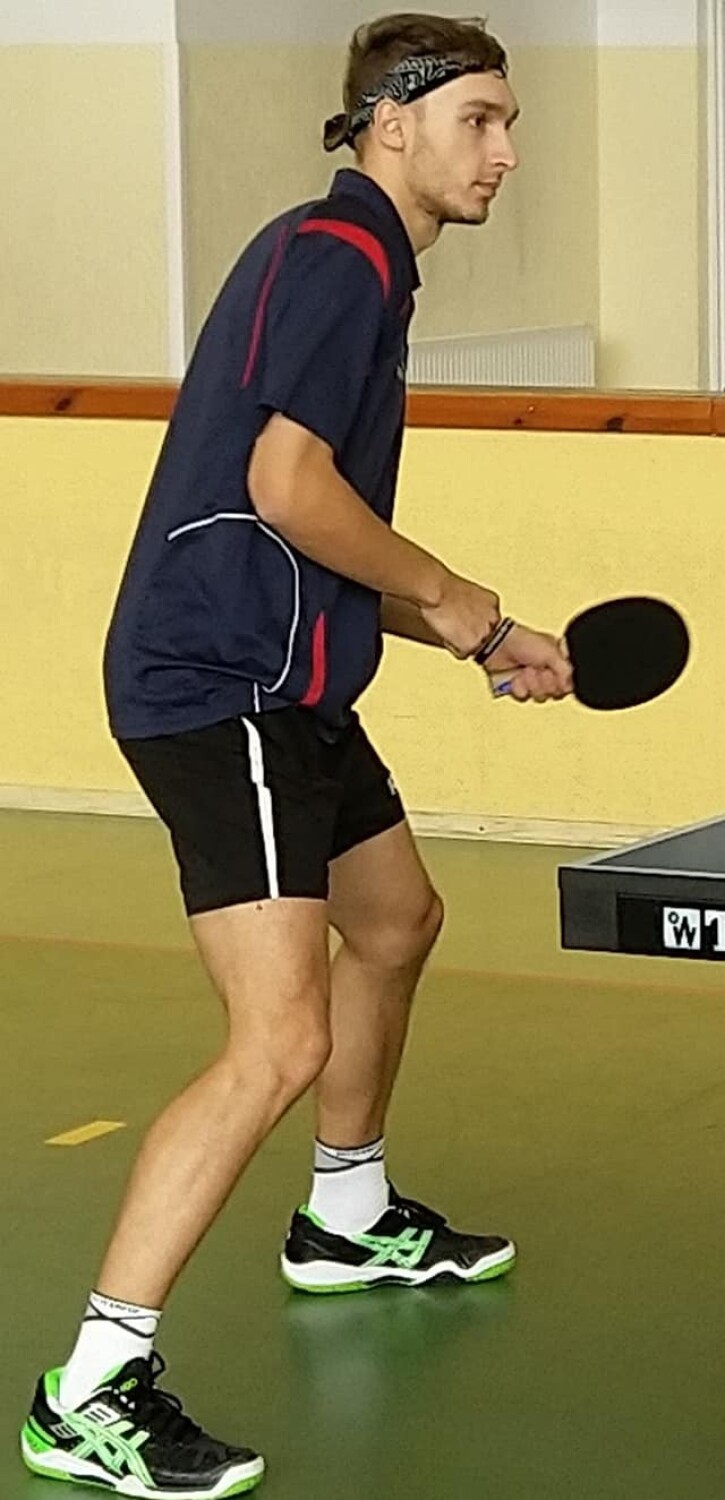 Tenisiści UMLKS Radomsko grali w Mistrzostwach Województwa Łódzkiego. ZDJĘCIA