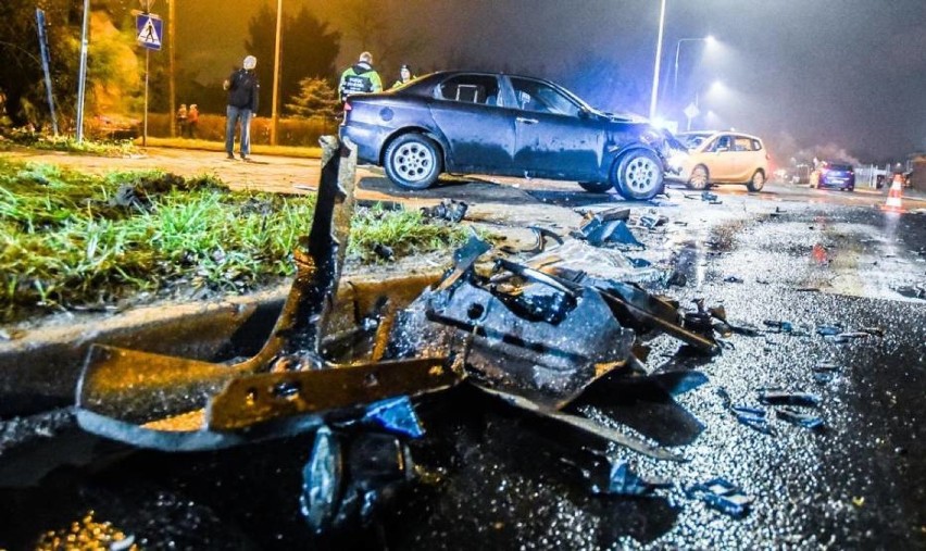 Na skrzyżowaniu ulic Koronowskiej i Krajeńskiej w Bydgoszczy...