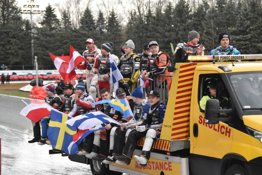 Indywidualne mistrzostwa Europy w ice speedwayu odbywają się...