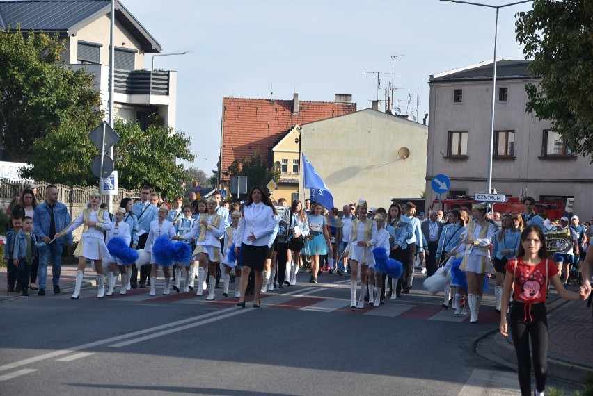 Korowód biegaczy przeszedł ulicami Grodziska Wielkopolskiego