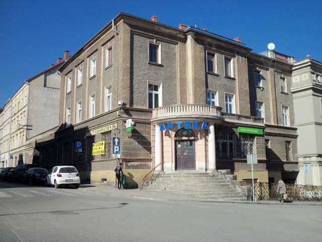 Gmina Wałbrzych chce kupić nieruchomość, w której była apteka i utworzyć w niej biuro obsługi Aglomeracji Wałbrzyskiej