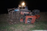 Wypadek w Rudnikach.  Przewrócił się traktor [zdjęcia]