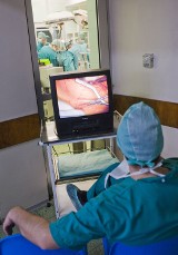Ulewa spowodowała ewakuację dzieci z kardiochirurgii przy Szpitalnej w Poznaniu