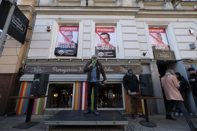 Otwarciu restauracji Pierożek i Kompocik towarzyszyła konferencja Poznańskiej Izby Gastronomii.

Kolejne zdjęcie-->