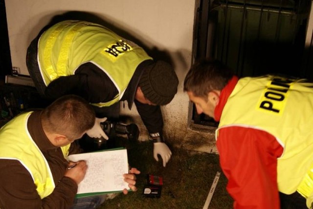 Policjanci oficjalnie potwierdzają informację, że przy ulicy ...