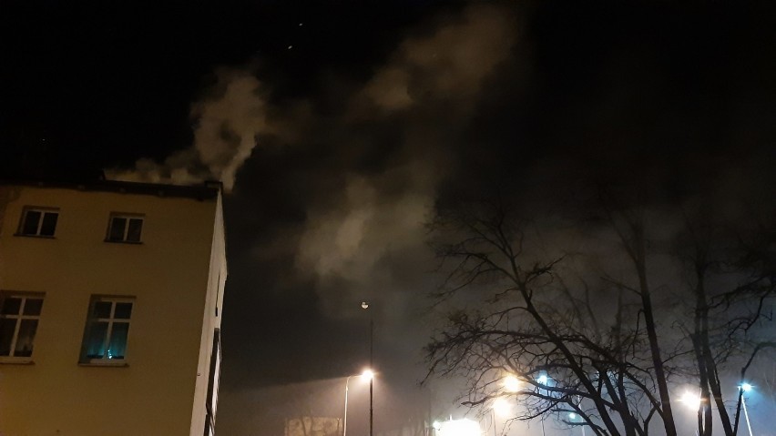 Smog w okolicy skrzyżowania ulic Wrocławskiej i Nysy...