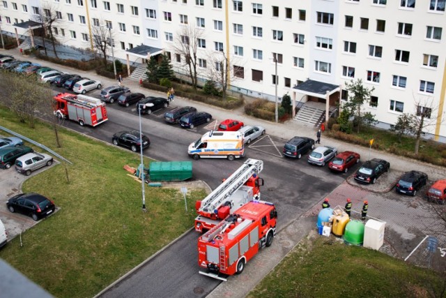 36- latek chciał skoczyć z dachu budynku w Jastrzębiu - Zdroju