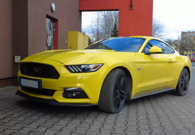 Ford Mustang - około 200 tys. zł