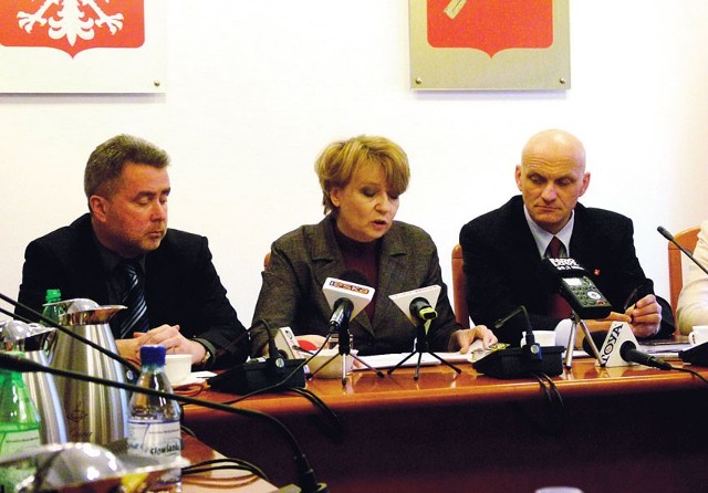 Prezydent Zdanowska odpiera zarzuty organizatorów referendum