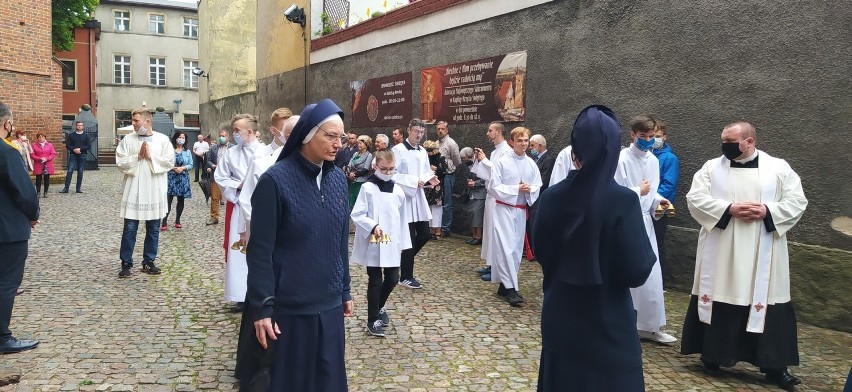 W brodnickiej farze przeszła dziś, 11 czerwca procesja z...